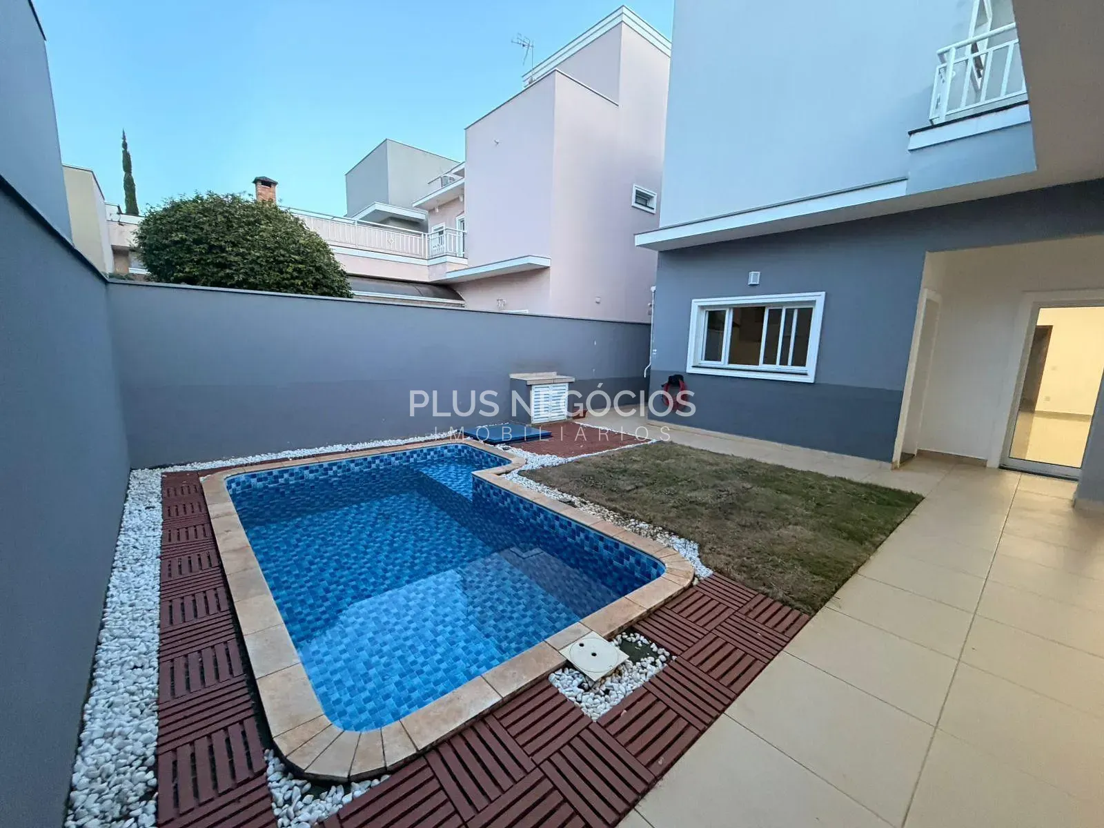 Casa, 4 quartos, 228 m² - Foto 10