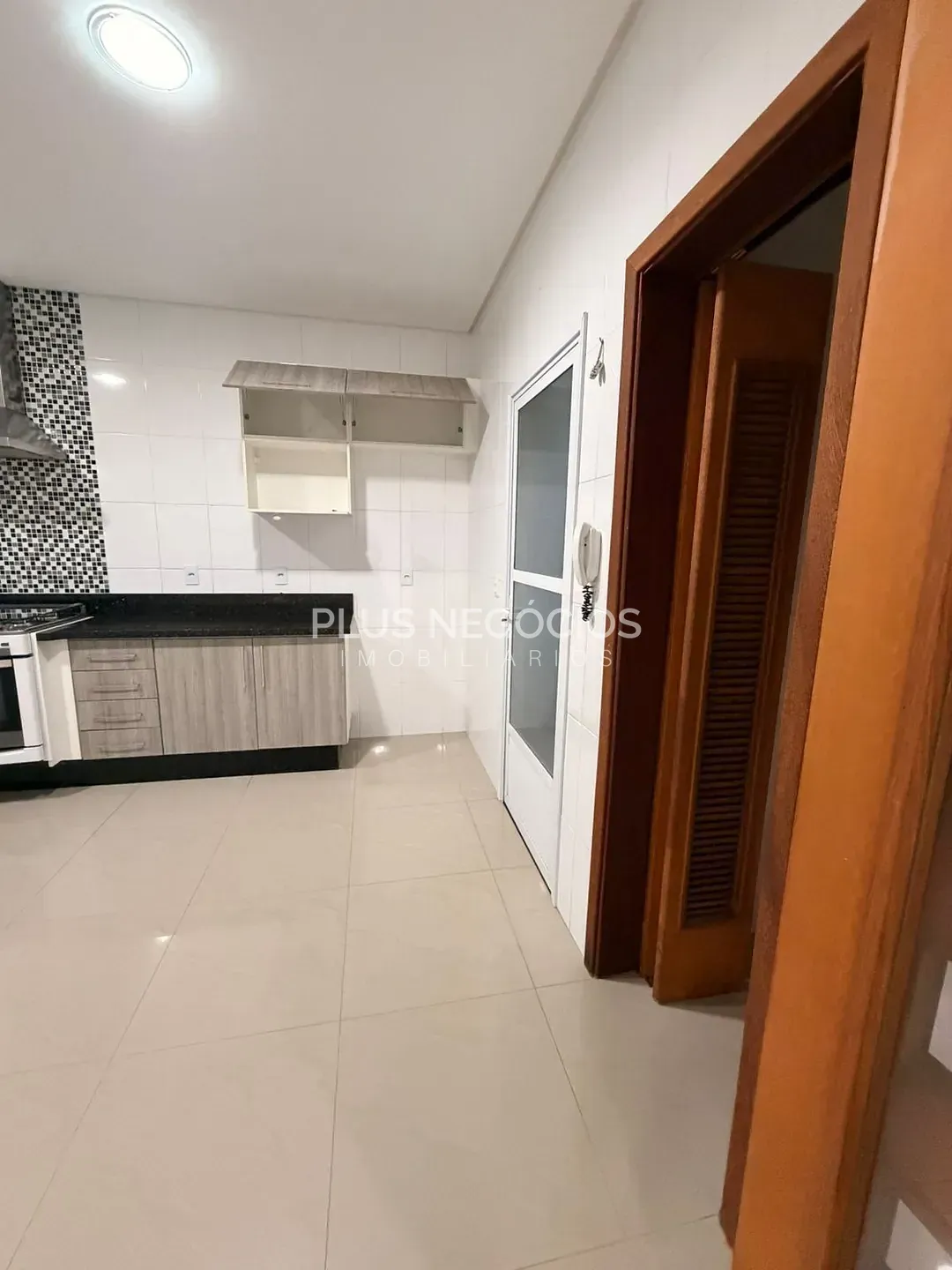 Casa, 4 quartos, 228 m² - Foto 15