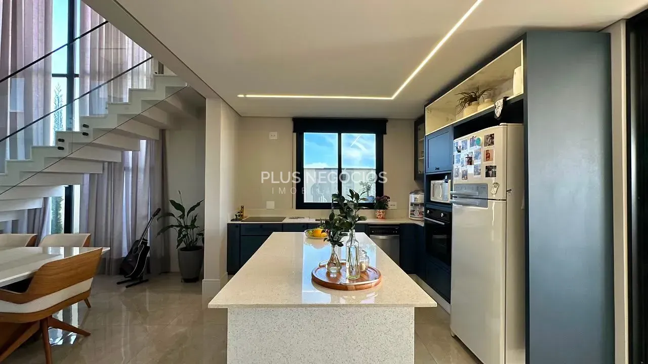 Casa, 3 quartos, 312 m² - Foto 2
