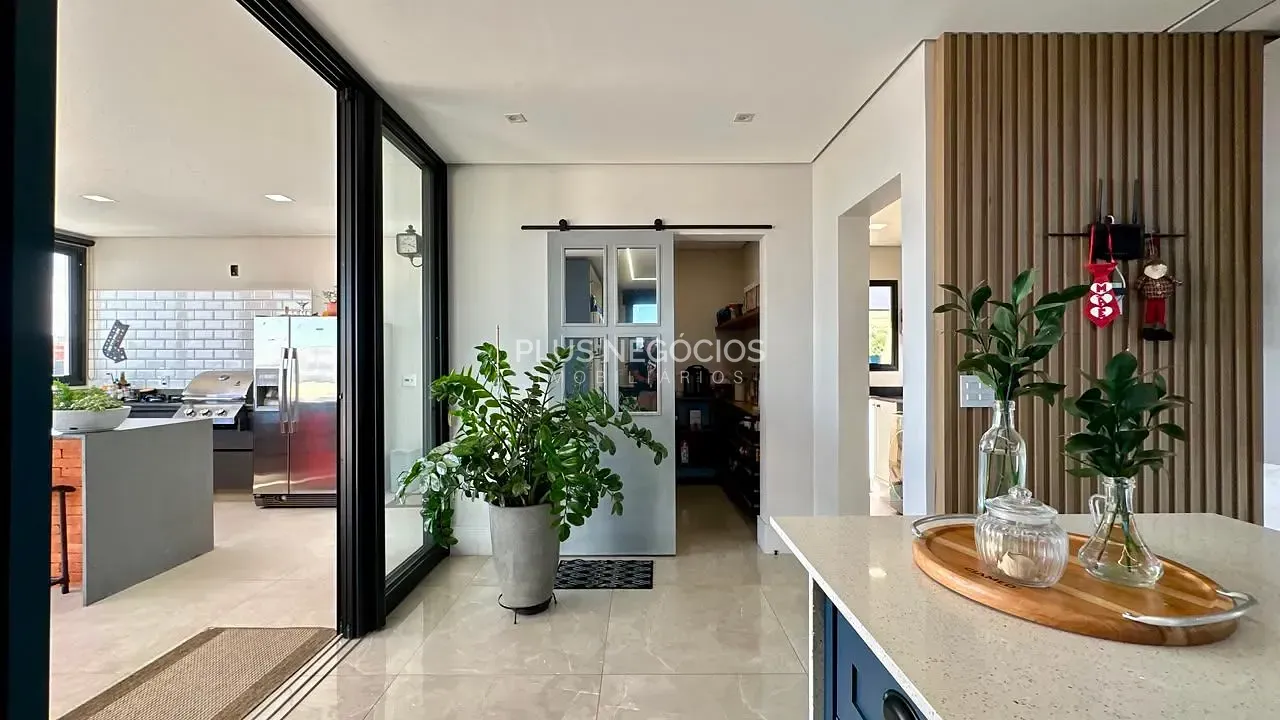 Casa, 3 quartos, 312 m² - Foto 7