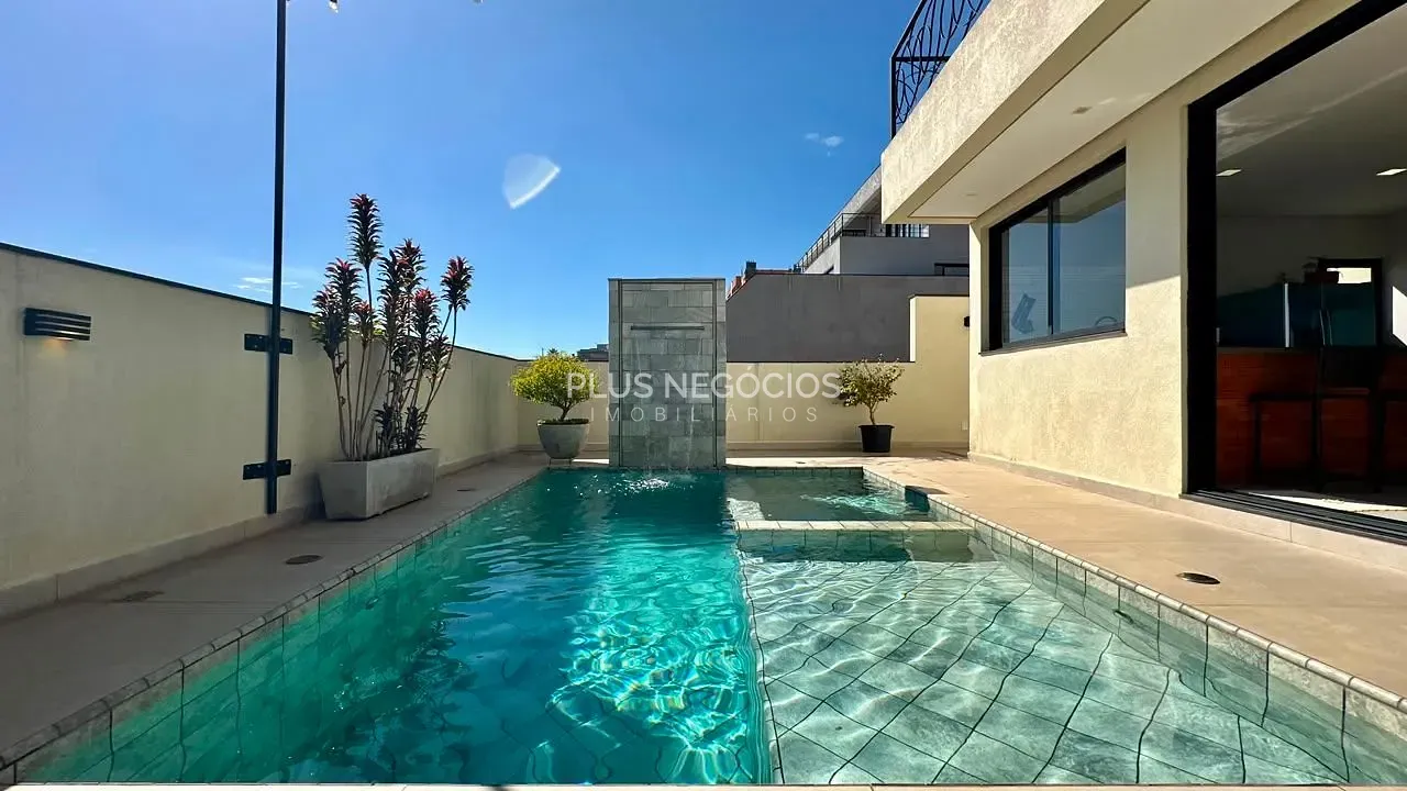 Casa, 3 quartos, 312 m² - Foto 1
