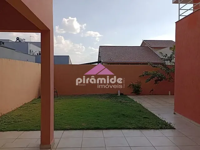 Casa com 300m² 4 quartos e 5 banheiros, à venda, no bairro Condomínio Terras do Vale em Caçapava