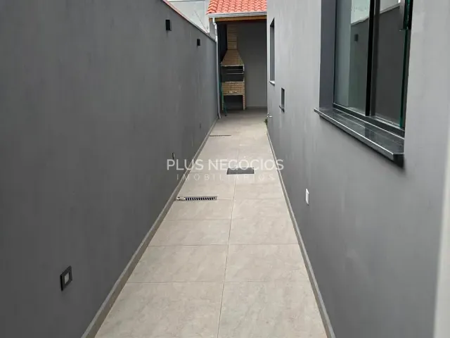 Casa com 200m² 3 quartos e 3 banheiros, à venda, no bairro Vila Carvalho em Sorocaba