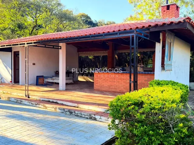 Casa 4 quartos e 2 banheiros, à venda, no bairro Vila Martins em Itu