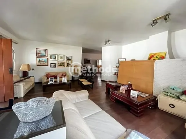 Casa com 695m², para alugar, no bairro Nova Campinas em Campinas