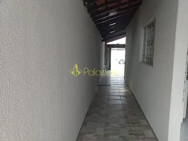 Casa com 125m² 2 quartos e 1 banheiro, à venda, no bairro Residencial Comercial Cidade Vista Alegre em Pindamonhangaba