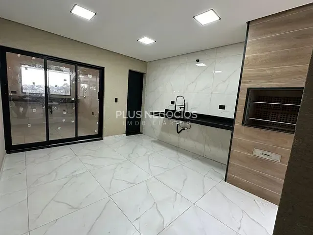 Casa com 200m² 3 quartos e 5 banheiros, à venda, no bairro Wanel Ville em Sorocaba