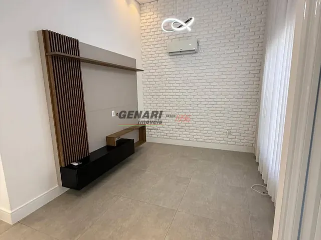 Casa com 150m² 3 quartos e 2 banheiros, à venda, no bairro Jardins do Império em Indaiatuba