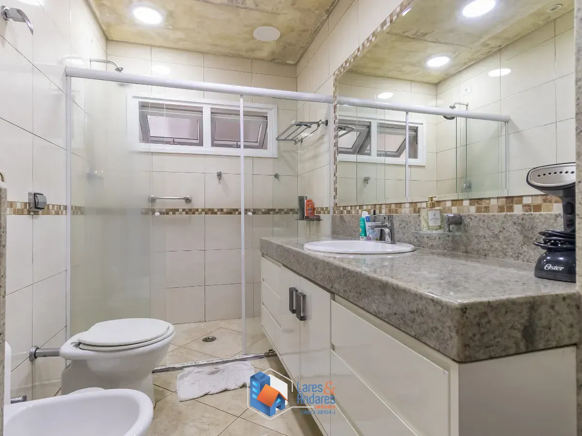 Casa, 4 quartos, 246 m² - Foto 35