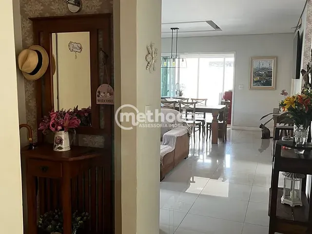 Casa com 350m² 4 quartos e 5 banheiros, à venda, no bairro Betel em Paulínia