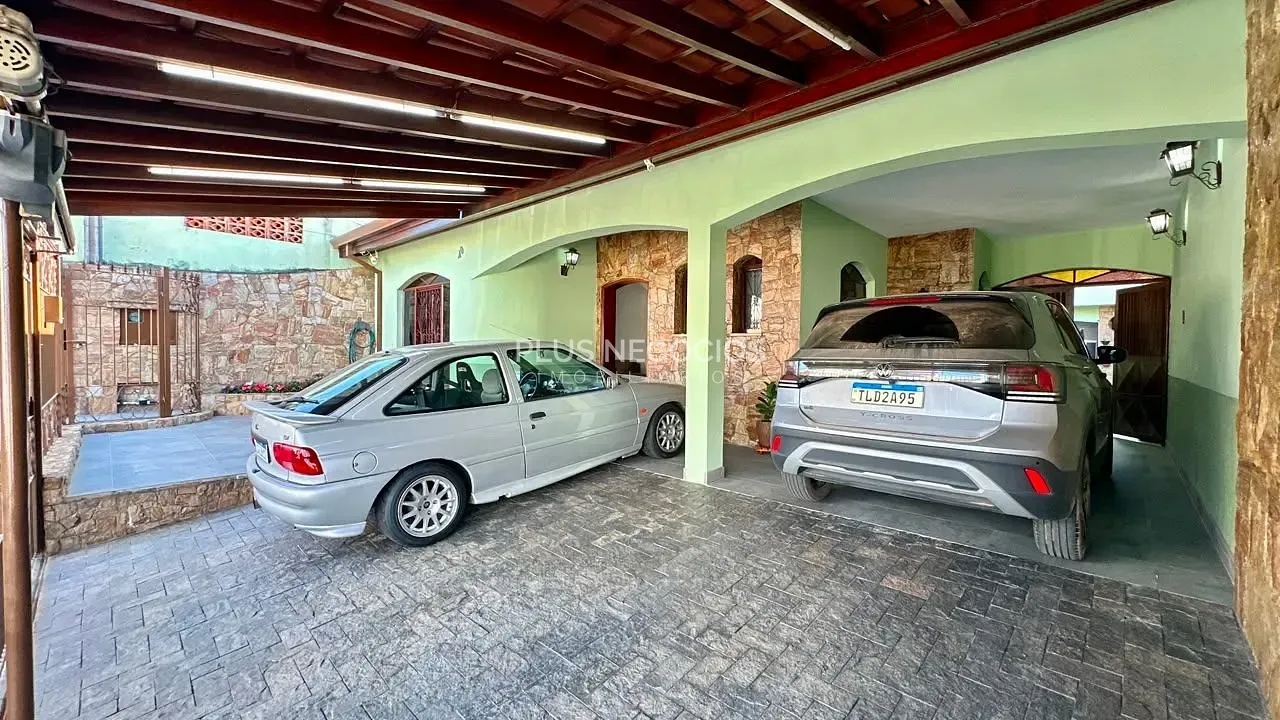 Casa, 3 quartos, 260 m² - Foto 4