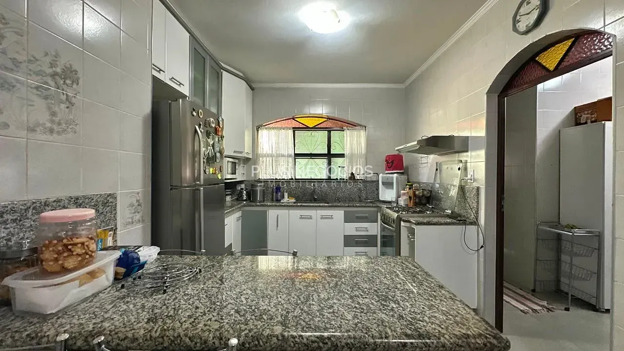 Casa, 3 quartos, 260 m² - Foto 12