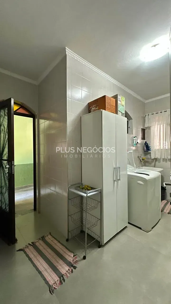 Casa, 3 quartos, 260 m² - Foto 14