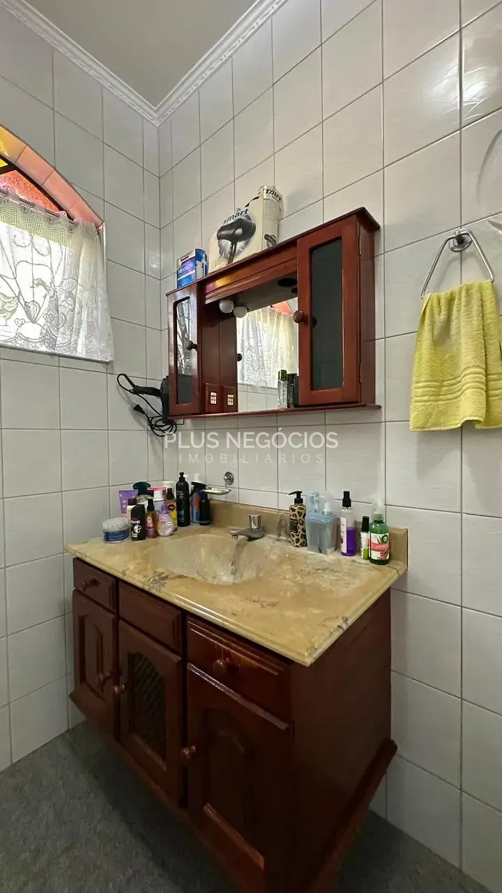 Casa, 3 quartos, 260 m² - Foto 32