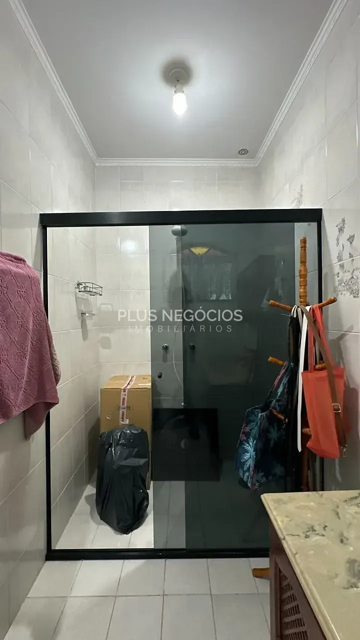 Casa, 3 quartos, 260 m² - Foto 34