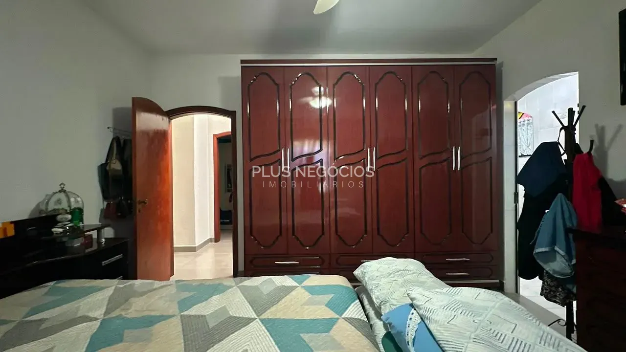 Casa, 3 quartos, 260 m² - Foto 37