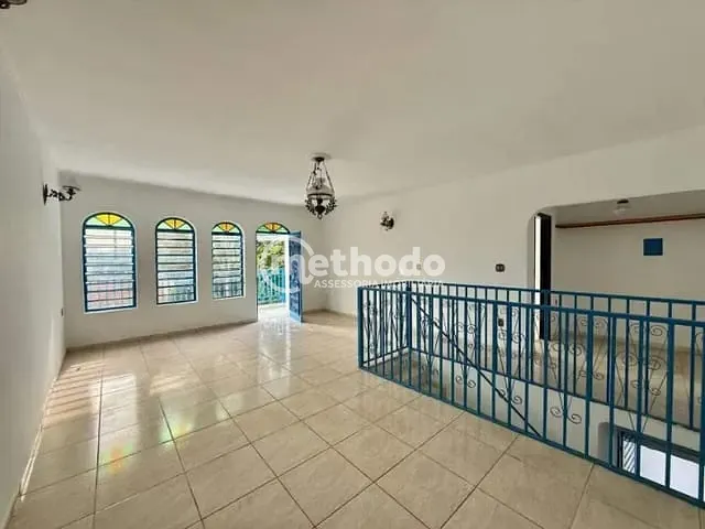Casa com 383m² 6 quartos e 3 banheiros, para alugar, no bairro Jardim Paulicéia em Campinas