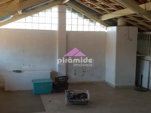 Casa com 387m² 3 quartos e 3 banheiros, à venda ou para alugar, no bairro Jardim Altos de Santana em São José dos Campos