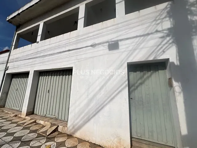 Casa 3 quartos e 3 banheiros, para alugar, no bairro Vila Haro em Sorocaba