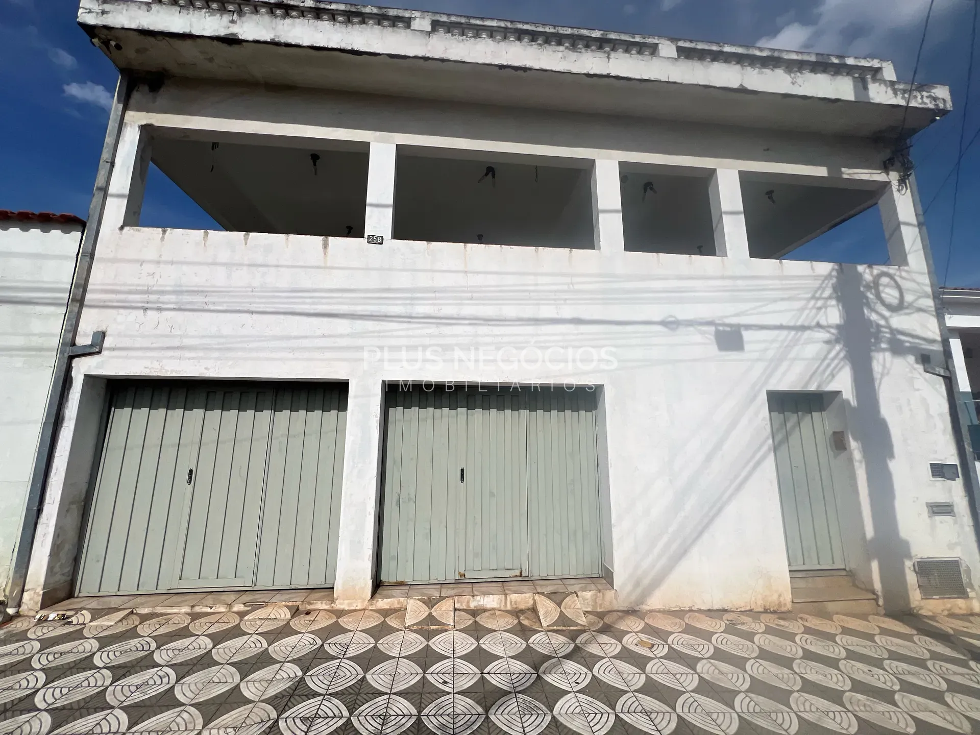 Casa, 3 quartos, 280 m² - Foto 1