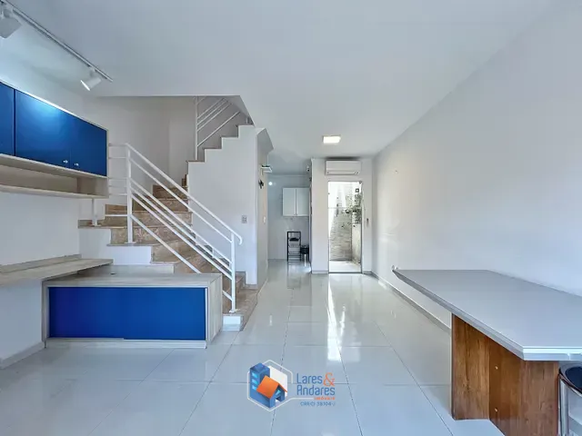Casa com 31m² 2 quartos e 3 banheiros, à venda, no bairro Santa Teresinha em São Paulo