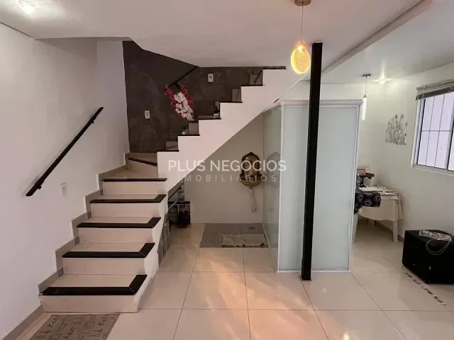 Casa com 350m² 3 quartos e 5 banheiros, à venda, no bairro Vila Jardini em Sorocaba