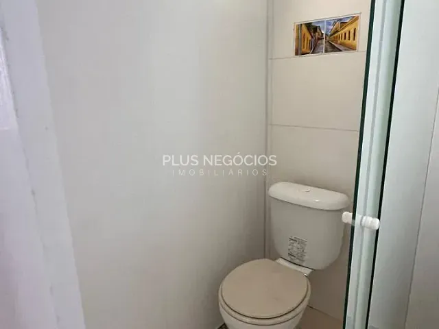 Casa com 350m² 3 quartos e 5 banheiros, à venda, no bairro Vila Jardini em Sorocaba
