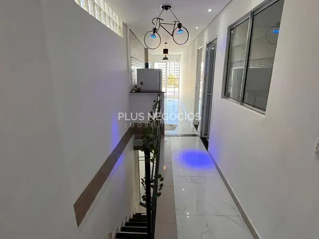 Casa com 350m² 3 quartos e 5 banheiros, à venda, no bairro Vila Jardini em Sorocaba
