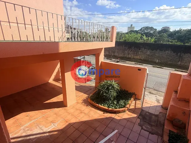 Casa com 130m² 3 quartos e 2 banheiros, à venda, no bairro Vila Galvão em Guarulhos