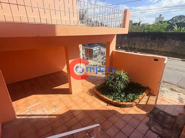 Casa com 130m² 3 quartos e 2 banheiros, à venda, no bairro Vila Galvão em Guarulhos