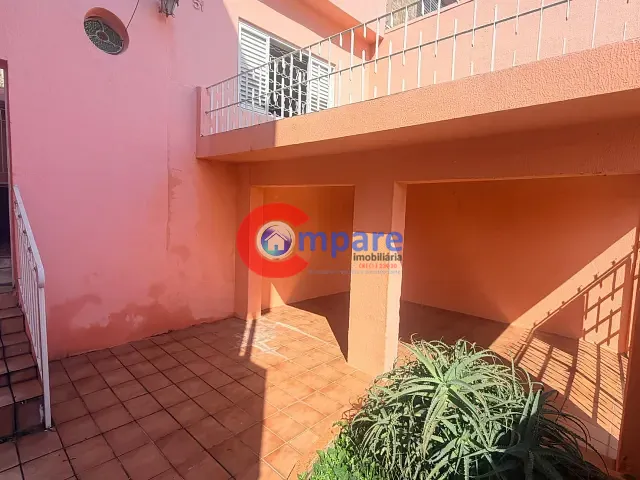 Casa com 130m² 3 quartos e 2 banheiros, à venda, no bairro Vila Galvão em Guarulhos