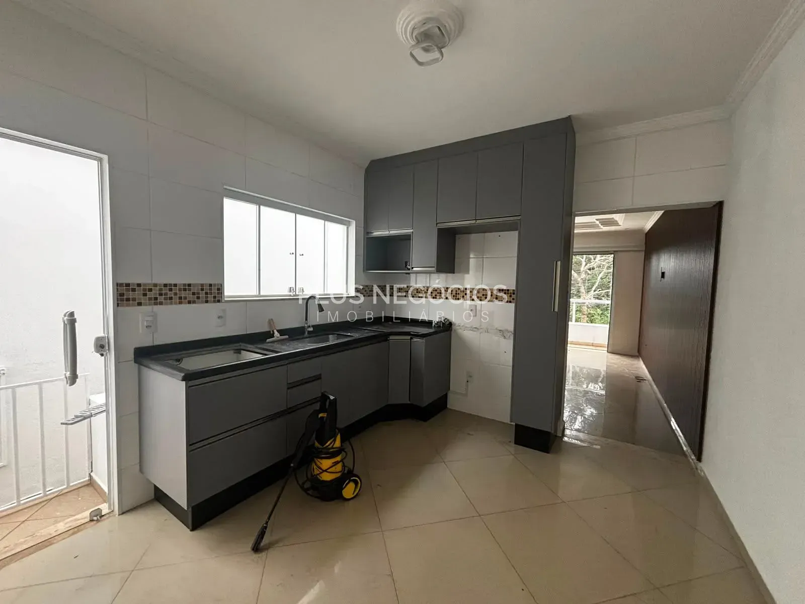 Casa, 2 quartos, 184 m² - Foto 9