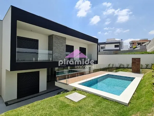 Casa com 501m² 4 quartos e 2 banheiros, à venda, no bairro Urbanova em São José dos Campos