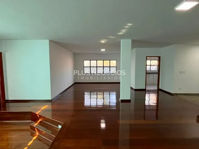 Casa com 360m² 3 quartos e 3 banheiros, à venda ou para alugar, no bairro Parque Campolim em Sorocaba