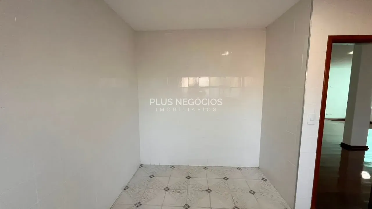 Casa, 3 quartos, 340 m² - Foto 24