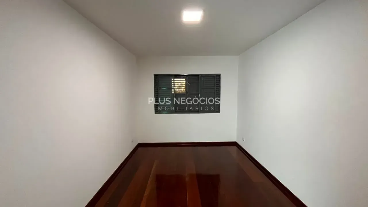 Casa, 3 quartos, 340 m² - Foto 11