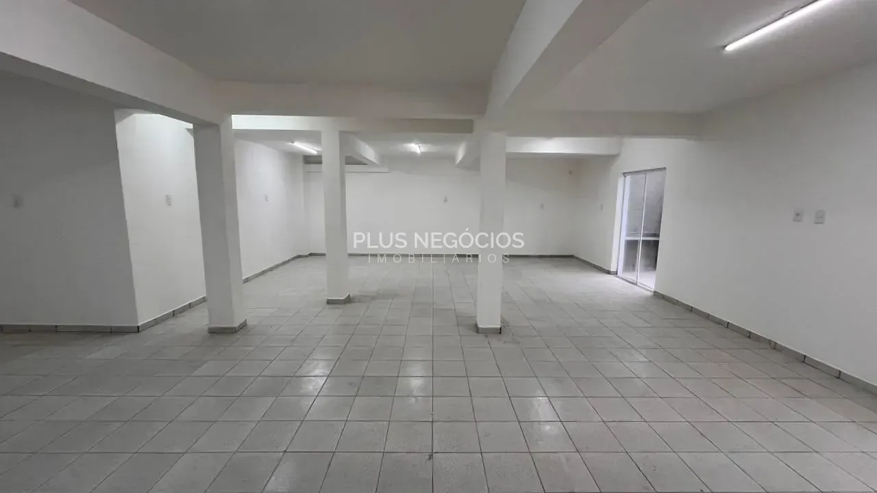 Casa, 3 quartos, 340 m² - Foto 31