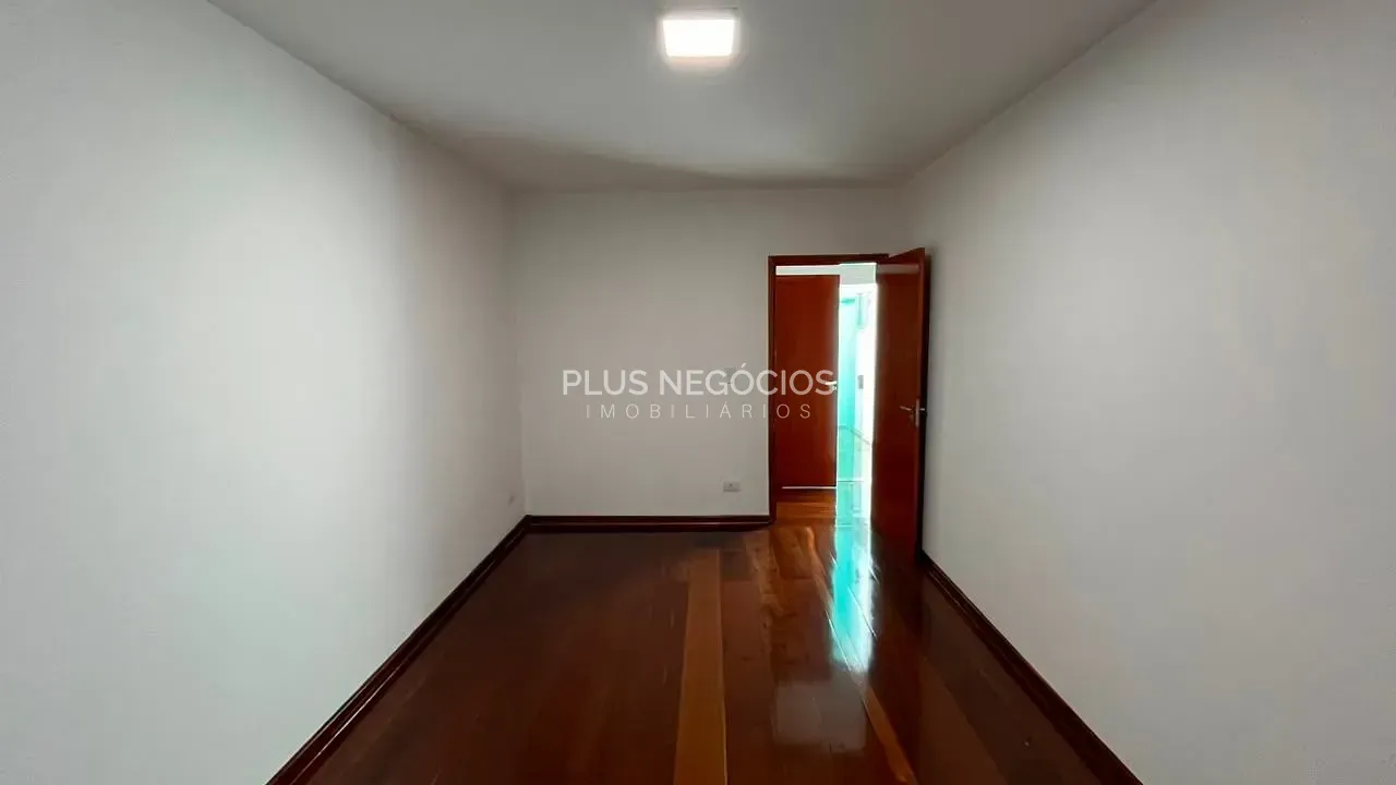 Casa, 3 quartos, 340 m² - Foto 10