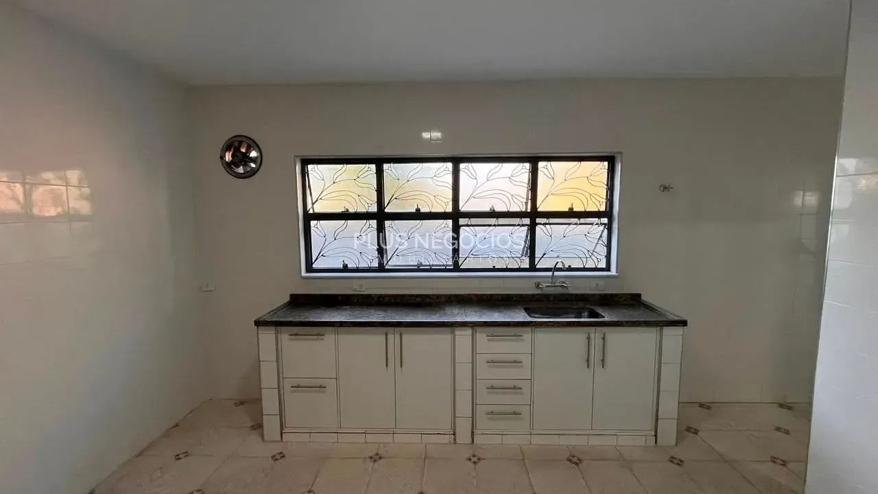 Casa, 3 quartos, 340 m² - Foto 28