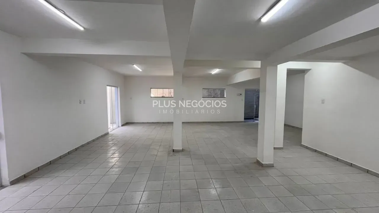 Casa, 3 quartos, 340 m² - Foto 33