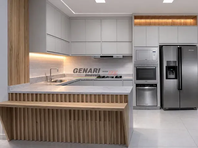 Casa com 336m² 3 quartos e 5 banheiros, à venda, no bairro Jardim Laguna em Indaiatuba