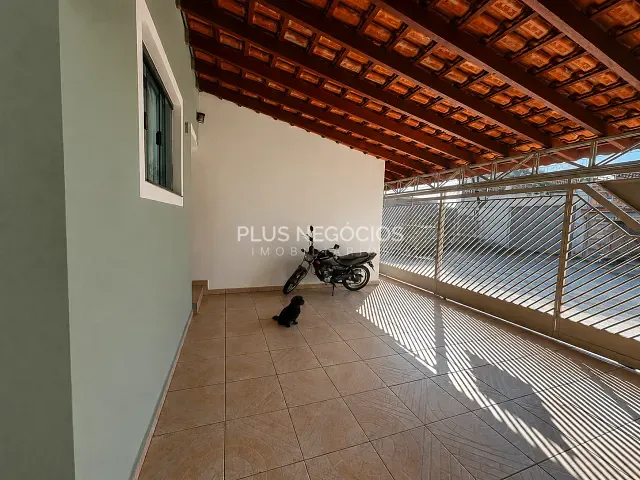 Casa com 170m² 3 quartos e 2 banheiros, à venda, no bairro Conjunto Habitacional Júlio de Mesquita Filho em Sorocaba