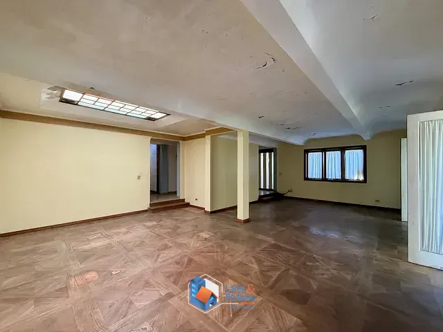 Casa com 600m² 3 quartos e 3 banheiros, à venda, no bairro Chácara Monte Alegre em São Paulo