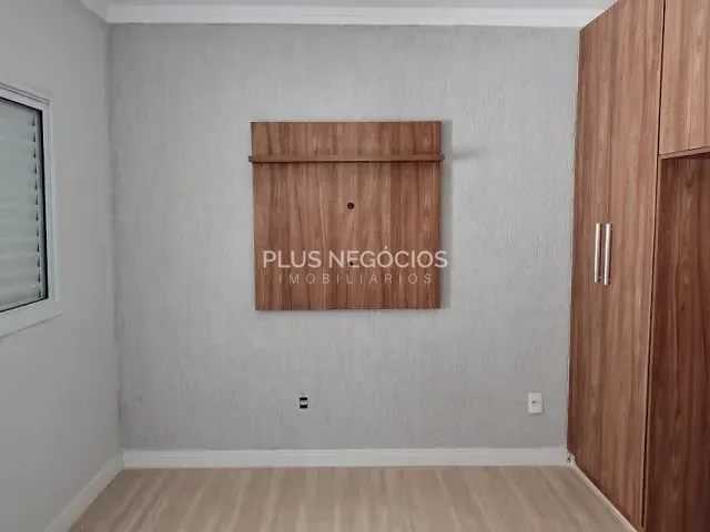 Casa com 65m² 2 quartos e 2 banheiros, à venda, no bairro Chácaras Reunidas São Jorge em Sorocaba