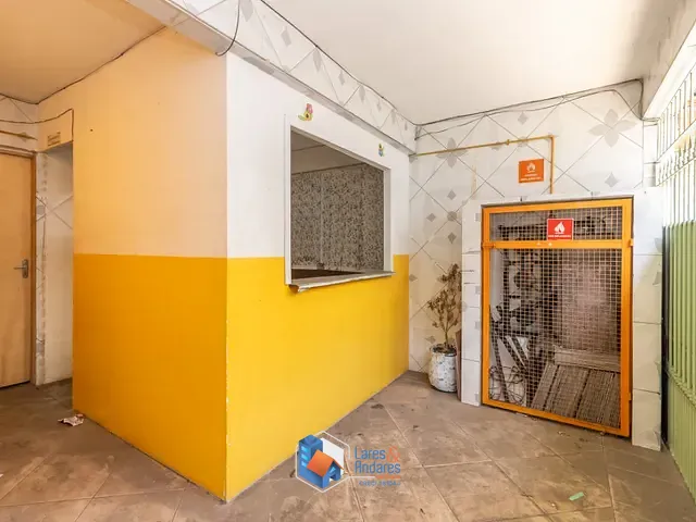 Casa com 450m² 5 quartos e 6 banheiros, à venda, no bairro Jardim Carombé em São Paulo