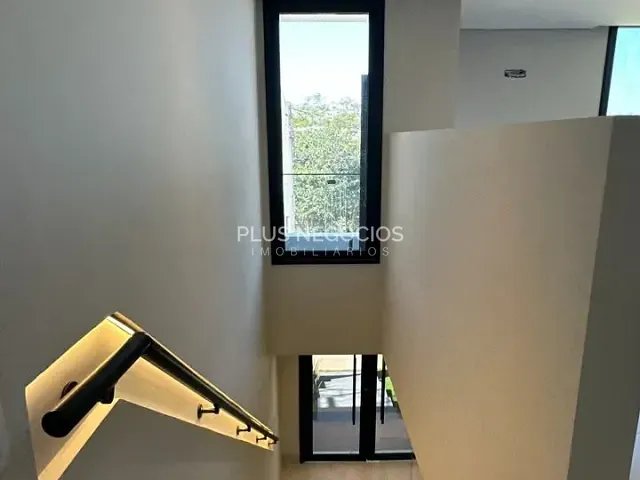 Casa com 200m² 3 quartos e 3 banheiros, à venda, no bairro Wanel Ville em Sorocaba