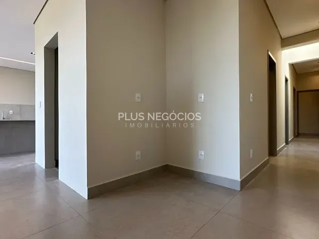 Casa com 200m² 3 quartos e 3 banheiros, à venda, no bairro Wanel Ville em Sorocaba