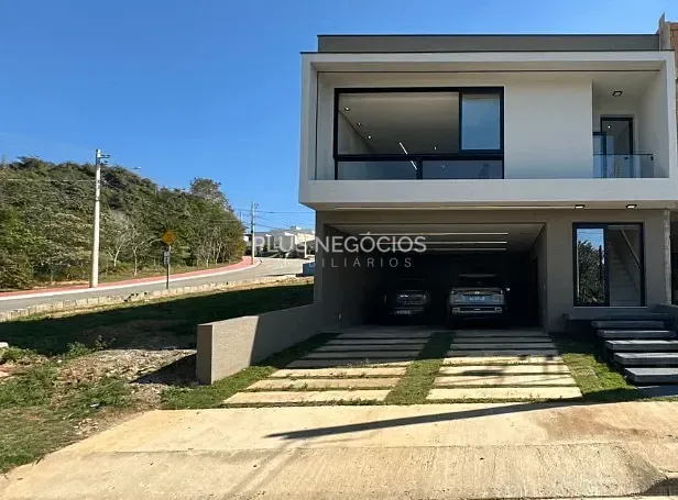 Casa, 3 quartos, 180 m² - Foto 1