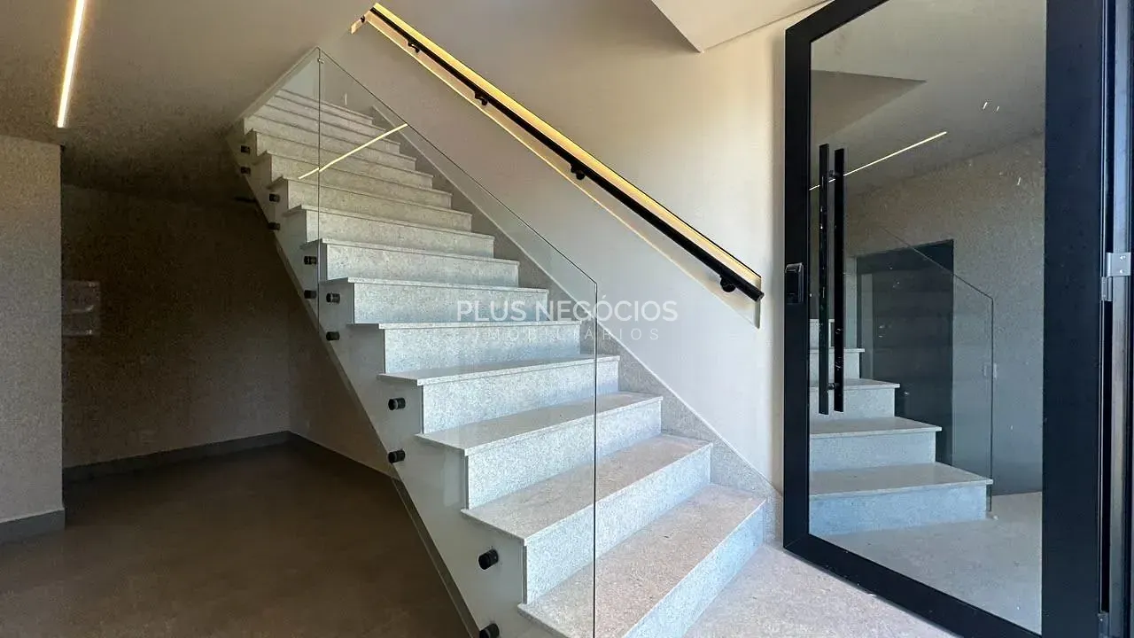 Casa, 3 quartos, 180 m² - Foto 2