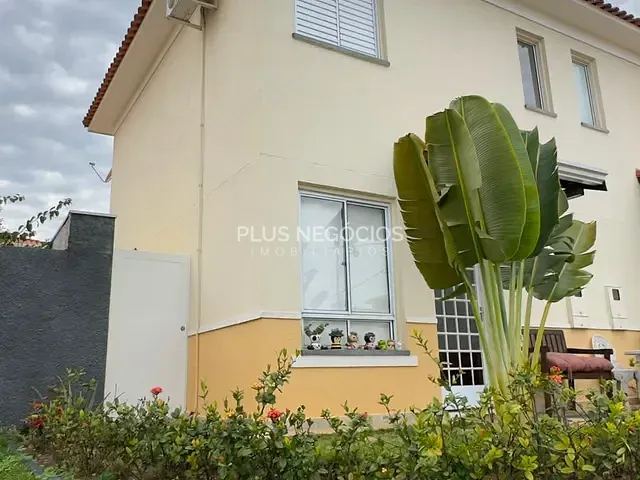 Casa com 87m² 2 quartos e 2 banheiros, para alugar, no bairro Chácaras Residenciais Santa Maria em Votorantim
